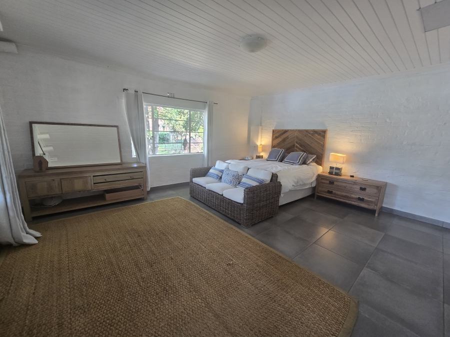 4 Bedroom Property for Sale in Lindequesdrif North West